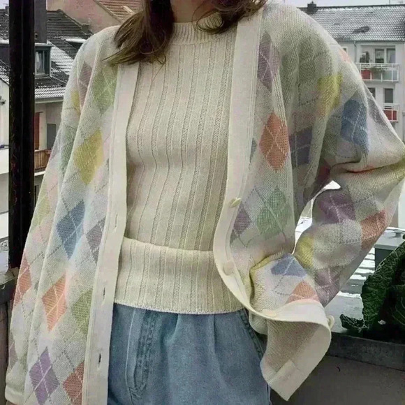 VINTAGE SQUARE COLORFUL CARDIGAN - Picture 1 of 12